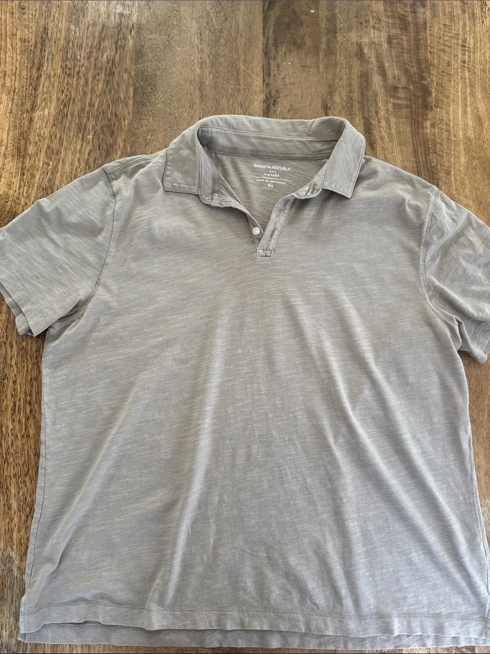 Banana Republic Men's Light Gray Polo Shirt